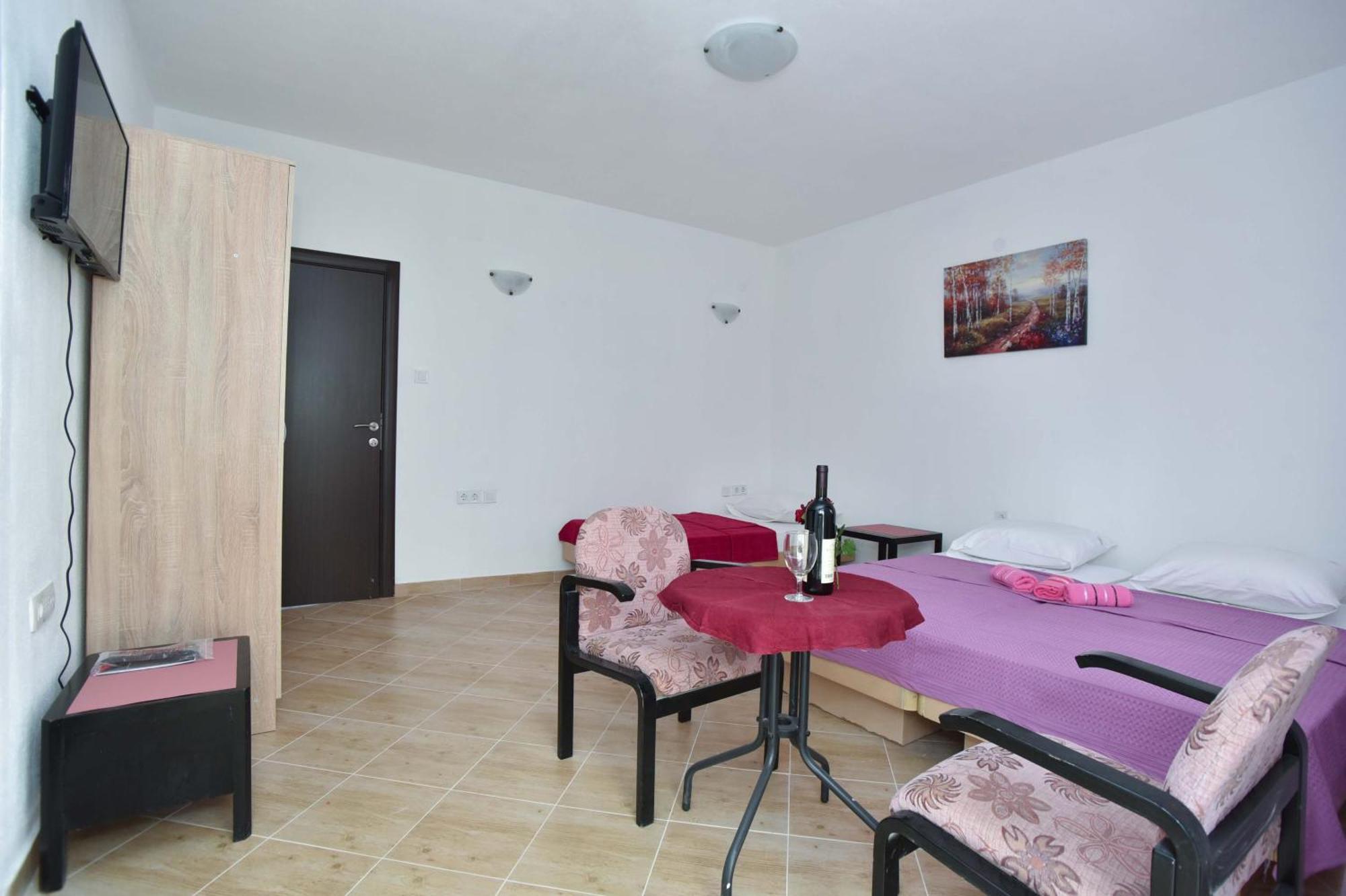 Apartmani Mihovic - Jaz Будва Экстерьер фото