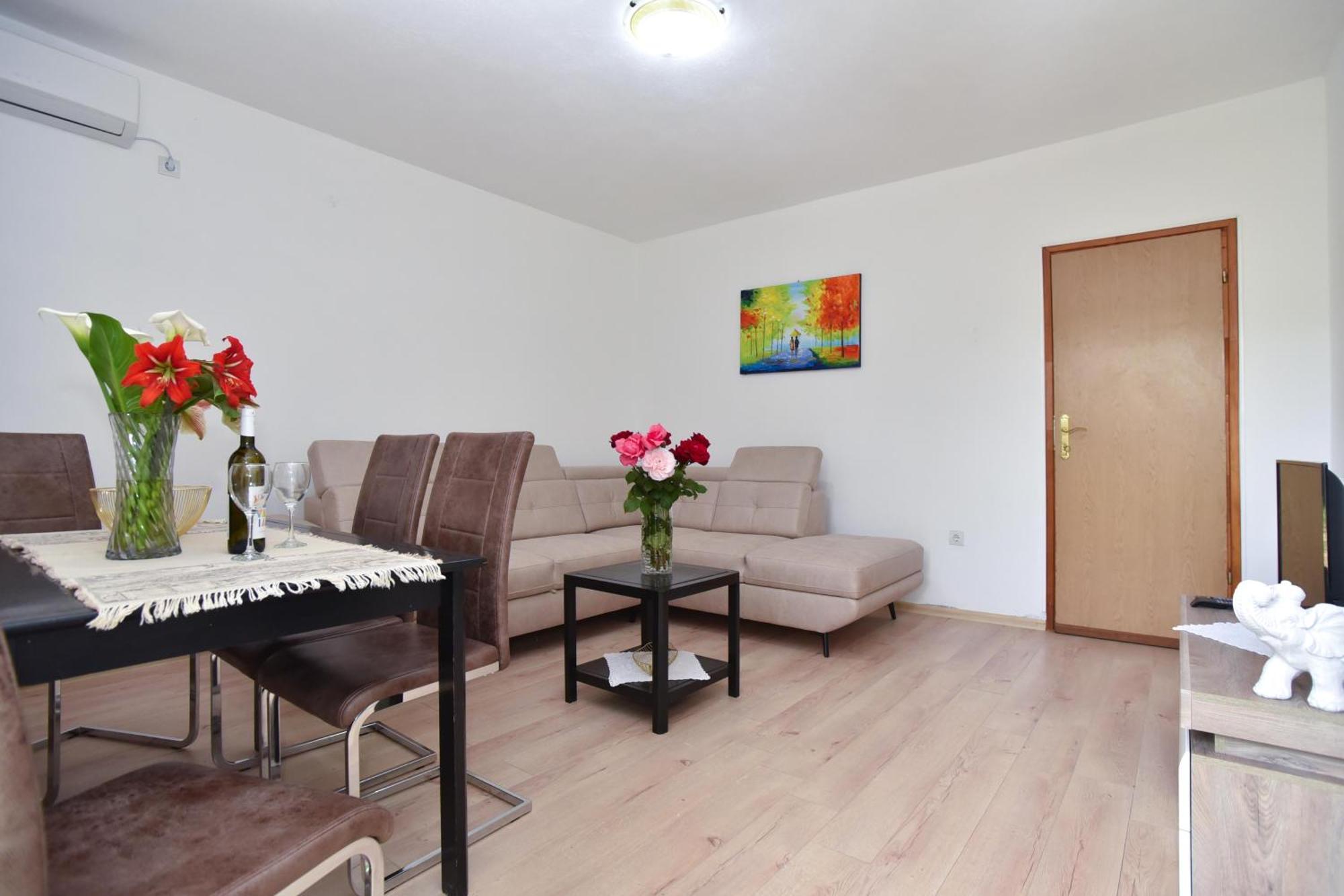 Apartmani Mihovic - Jaz Будва Экстерьер фото